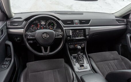 Skoda Superb III рестайлинг, 2015 год, 1 799 000 рублей, 23 фотография