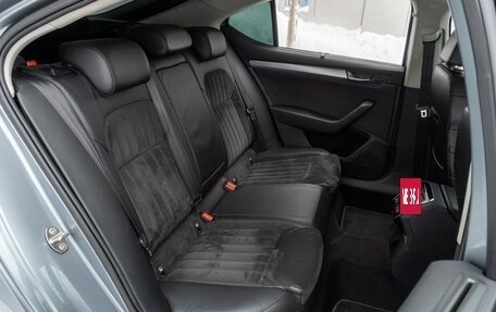 Skoda Superb III рестайлинг, 2015 год, 1 799 000 рублей, 24 фотография