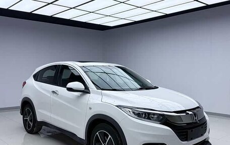 Honda Vezel, 2022 год, 1 156 000 рублей, 2 фотография