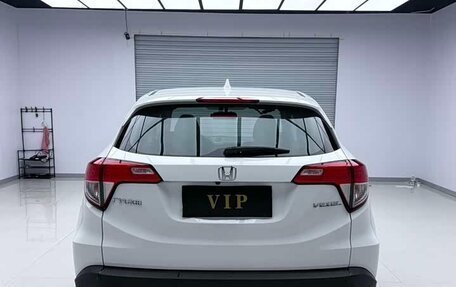 Honda Vezel, 2022 год, 1 156 000 рублей, 4 фотография