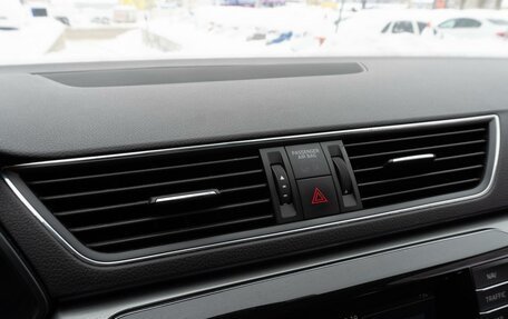 Skoda Superb III рестайлинг, 2015 год, 1 799 000 рублей, 26 фотография