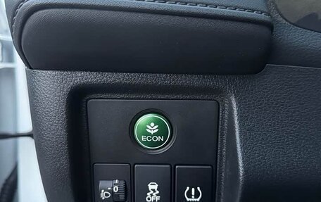 Honda Vezel, 2022 год, 1 232 000 рублей, 11 фотография