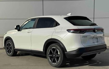 Honda Vezel, 2023 год, 1 846 000 рублей, 6 фотография