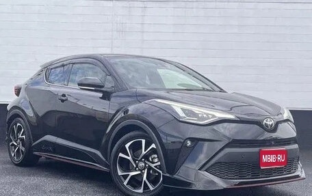 Toyota C-HR I рестайлинг, 2022 год, 1 800 060 рублей, 1 фотография