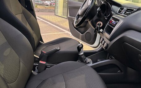 KIA Rio III рестайлинг, 2015 год, 795 000 рублей, 11 фотография