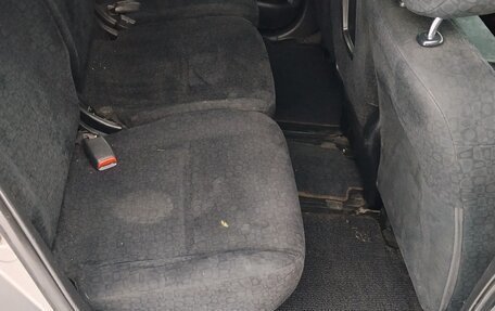 Honda Edix, 2004 год, 550 000 рублей, 22 фотография