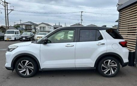 Toyota Raize I, 2022 год, 1 392 000 рублей, 5 фотография