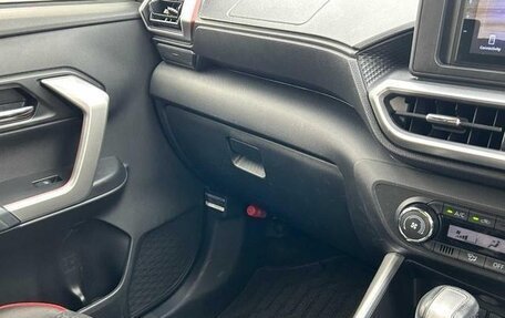 Toyota Raize I, 2022 год, 1 392 000 рублей, 17 фотография