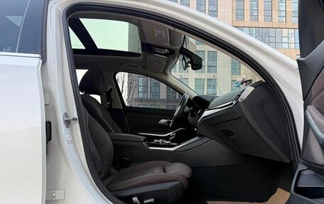 BMW 3 серия, 2022 год, 2 300 202 рублей, 20 фотография