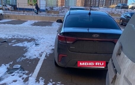 KIA Rio IV, 2020 год, 1 800 000 рублей, 3 фотография