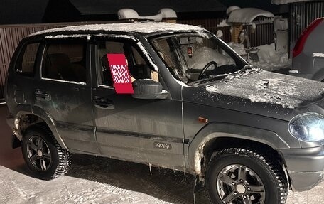 Chevrolet Niva I рестайлинг, 2006 год, 410 000 рублей, 2 фотография