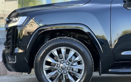 Toyota Land Cruiser, 2025 год, 18 490 000 рублей, 32 фотография