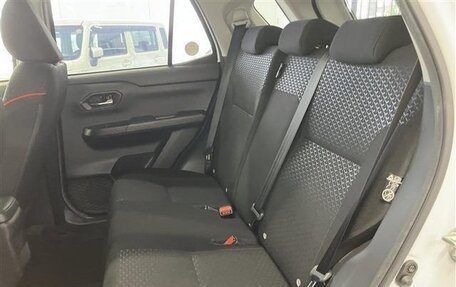 Toyota Raize I, 2021 год, 1 315 000 рублей, 26 фотография