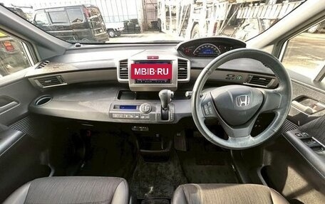 Honda Freed I, 2016 год, 900 444 рублей, 6 фотография