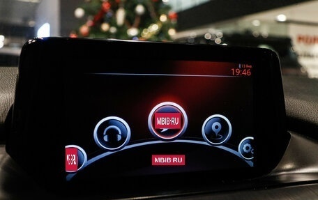 Mazda 6, 2016 год, 1 625 000 рублей, 13 фотография