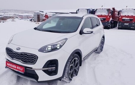 KIA Sportage IV рестайлинг, 2020 год, 2 800 000 рублей, 1 фотография