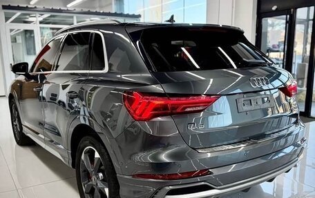 Audi Q3, 2021 год, 2 349 277 рублей, 4 фотография