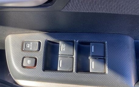 Honda Insight II рестайлинг, 2014 год, 780 444 рублей, 19 фотография