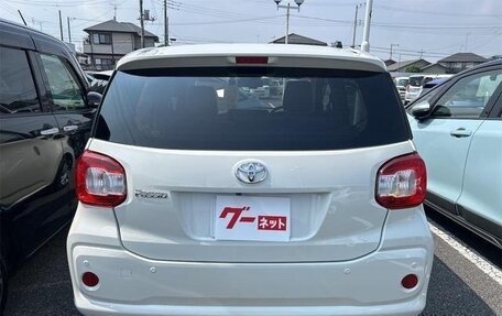 Toyota Passo III, 2022 год, 812 000 рублей, 4 фотография