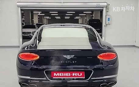 Bentley Continental GT III, 2023 год, 19 500 000 рублей, 4 фотография