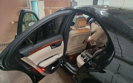 Mercedes-Benz S-Класс, 2009 год, 1 450 000 рублей, 2 фотография