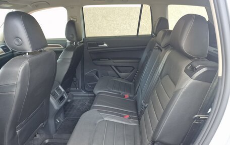 Volkswagen Teramont I, 2018 год, 3 900 000 рублей, 5 фотография