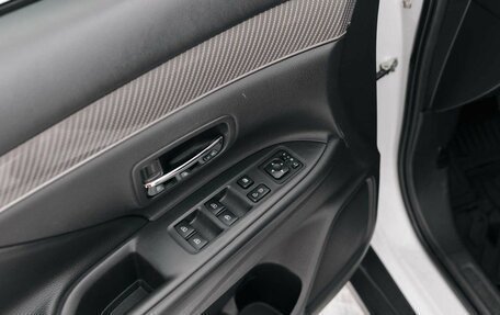 Mitsubishi Outlander III рестайлинг 3, 2019 год, 2 150 000 рублей, 16 фотография