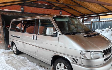 Volkswagen Caravelle T4, 2002 год, 800 000 рублей, 3 фотография