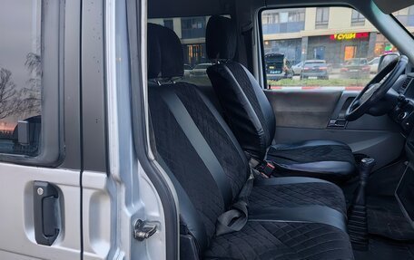 Volkswagen Caravelle T4, 2002 год, 800 000 рублей, 10 фотография