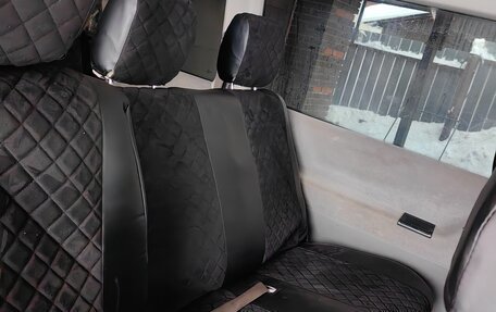 Volkswagen Caravelle T4, 2002 год, 800 000 рублей, 8 фотография