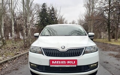 Skoda Rapid I, 2018 год, 1 030 000 рублей, 2 фотография