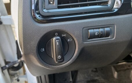 Skoda Rapid I, 2018 год, 1 030 000 рублей, 10 фотография