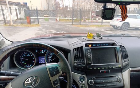 Toyota Land Cruiser 200, 2009 год, 3 000 000 рублей, 3 фотография