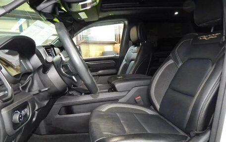 Rambler 1500, 2024 год, 14 880 000 рублей, 34 фотография