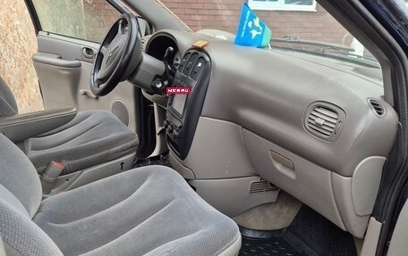 Chrysler Voyager IV, 2002 год, 550 000 рублей, 11 фотография