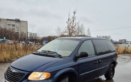 Chrysler Voyager IV, 2002 год, 550 000 рублей, 3 фотография