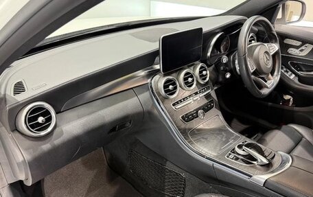 Mercedes-Benz C-Класс, 2018 год, 1 750 444 рублей, 30 фотография