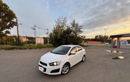 Chevrolet Aveo III, 2012 год, 650 000 рублей, 2 фотография