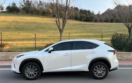 Lexus NX I, 2021 год, 3 580 000 рублей, 3 фотография