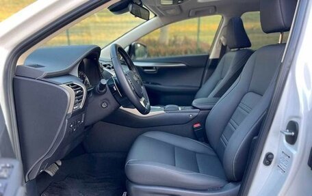 Lexus NX I, 2021 год, 3 580 000 рублей, 6 фотография