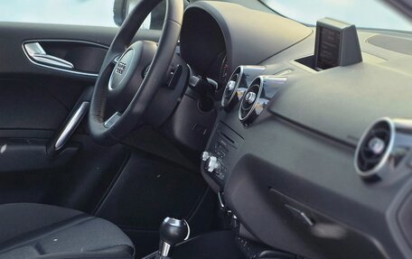 Audi A1, 2012 год, 870 000 рублей, 32 фотография