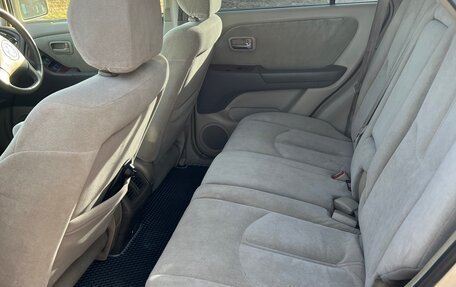 Toyota Harrier, 2002 год, 650 000 рублей, 17 фотография