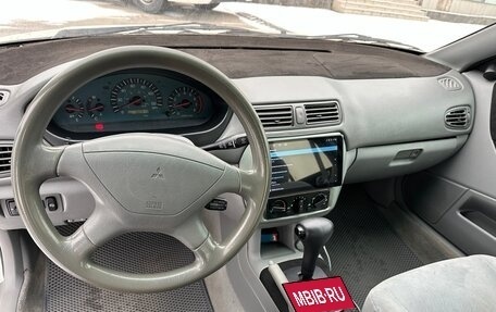 Mitsubishi Galant VIII, 2003 год, 450 000 рублей, 12 фотография
