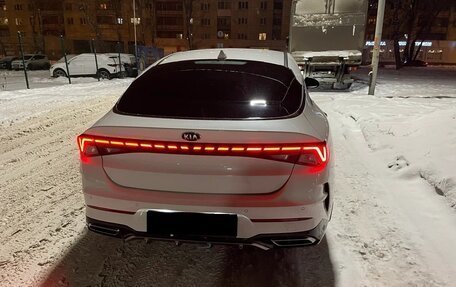KIA K5, 2021 год, 2 400 000 рублей, 5 фотография