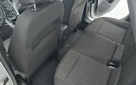 Opel Astra J, 2012 год, 740 000 рублей, 8 фотография