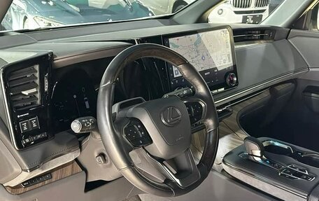 Lexus LM, 2024 год, 13 590 002 рублей, 17 фотография