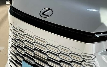 Lexus LM, 2024 год, 13 590 002 рублей, 20 фотография