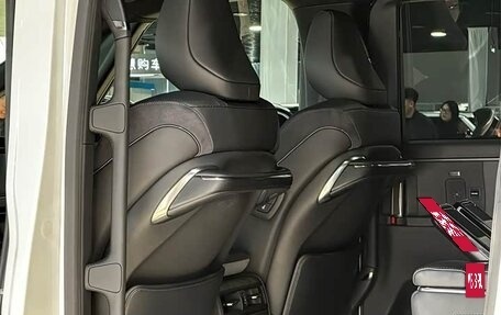 Lexus LM, 2024 год, 13 590 002 рублей, 23 фотография