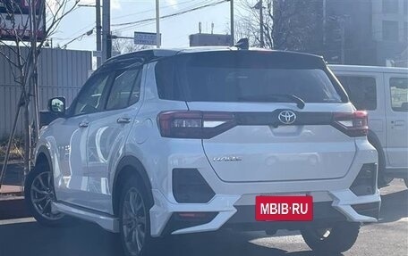 Toyota Raize I, 2022 год, 1 357 000 рублей, 6 фотография