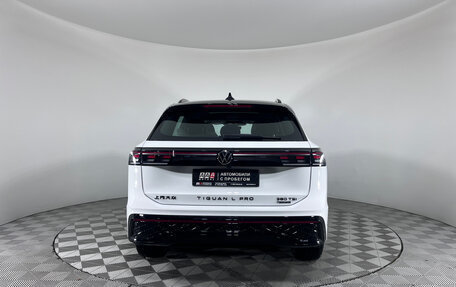 Volkswagen Tiguan, 2025 год, 5 120 000 рублей, 6 фотография